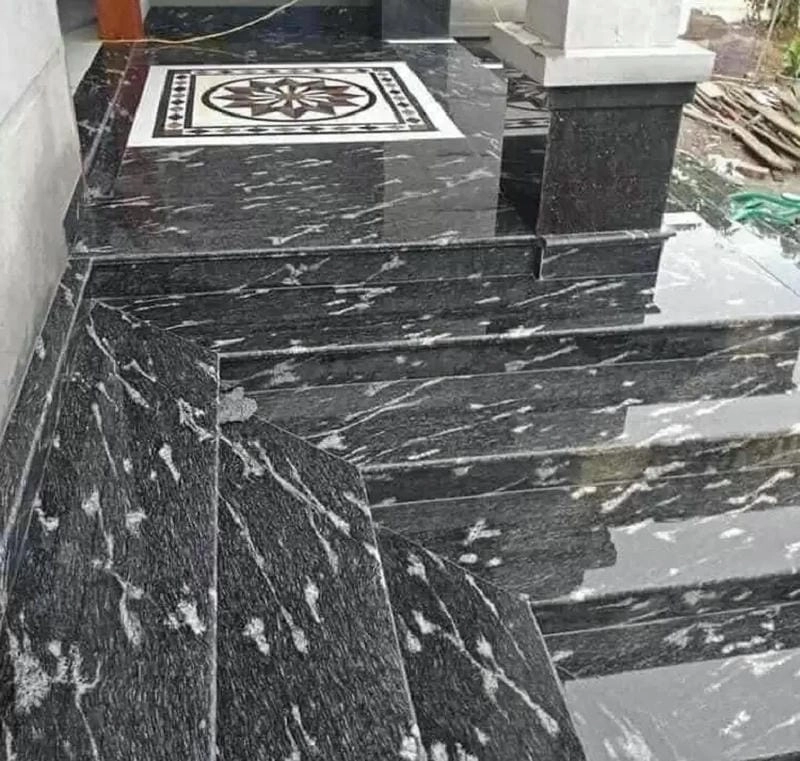 Tăng sự sang trọng với bậc tam cấp nhà đẹp