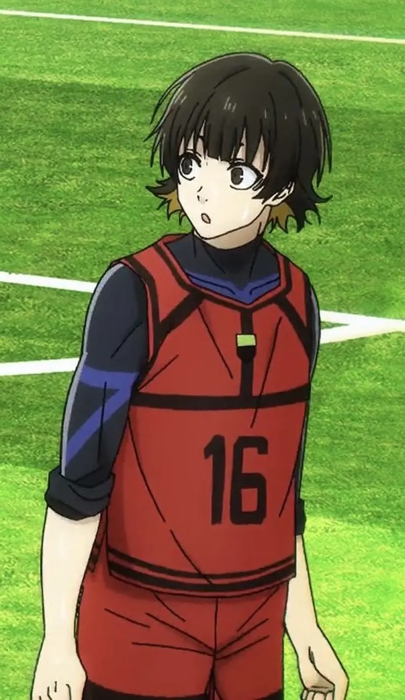 Sân cỏ nóng bỏng với Bachira Blue Lock rivals