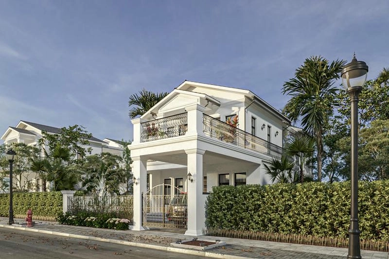 mẫu nhà biệt thự phố phong cách hiện đại trẻ trung