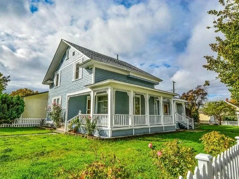 mẫu nhà vườn mái ngói đẹp truyền thống gần gũi thân quen