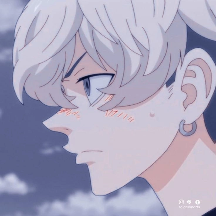 Chifuyu haircut với kiểu tóc undercut vàng cá tính nổi bật