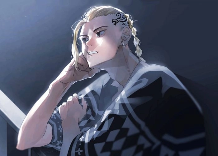 Draken chibi phiên bản nhỏ nhắn nhưng vẫn giữ nét cá tính mạnh mẽ