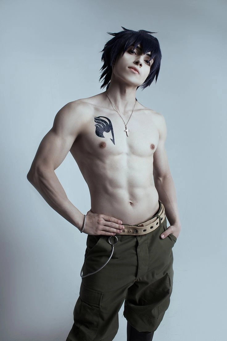 Những màn Gray Fullbuster cosplay sống động đến bất ngờ