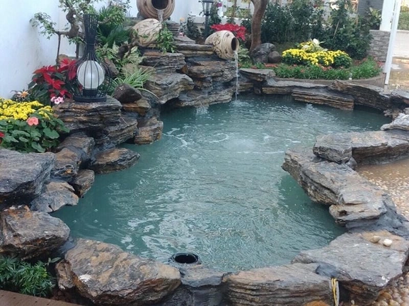 Chọn lựa hợp phong thủy qua các mẫu thiết kế hồ cá koi