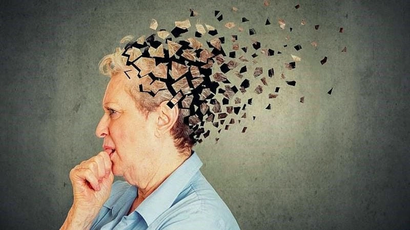 Dấu hiệu thường gặp ở người bị bệnh alzheimer qua hình ảnh