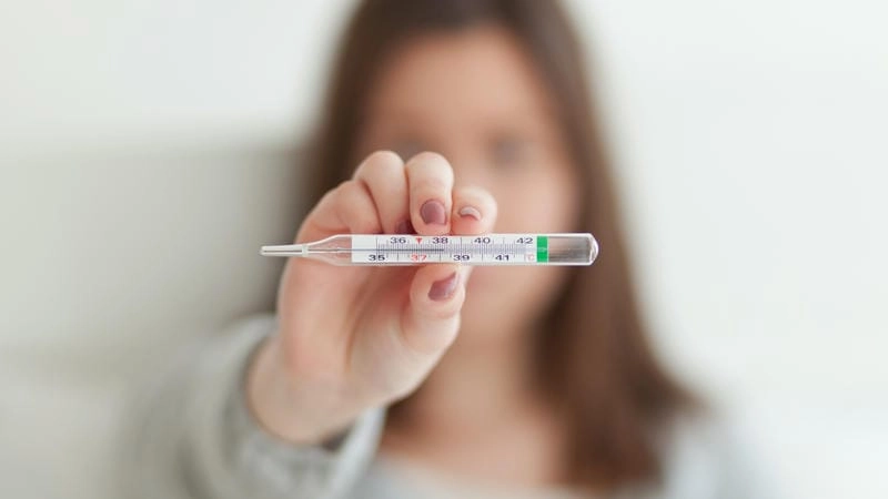 Xem rõ hình ảnh phát ban sốt siêu vi ở trẻ