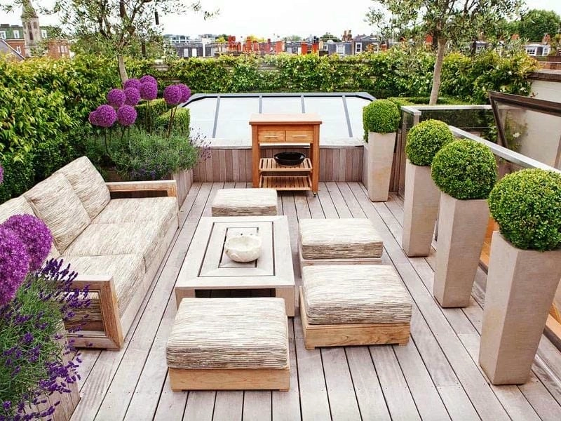 Thiết kế đơn giản từ sân thượng đẹp cho nhà ống