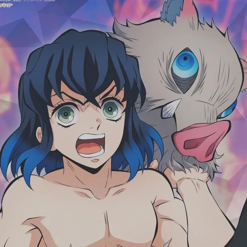 Ảnh Inosuke với vẻ hoang dại và sức mạnh nổi bật