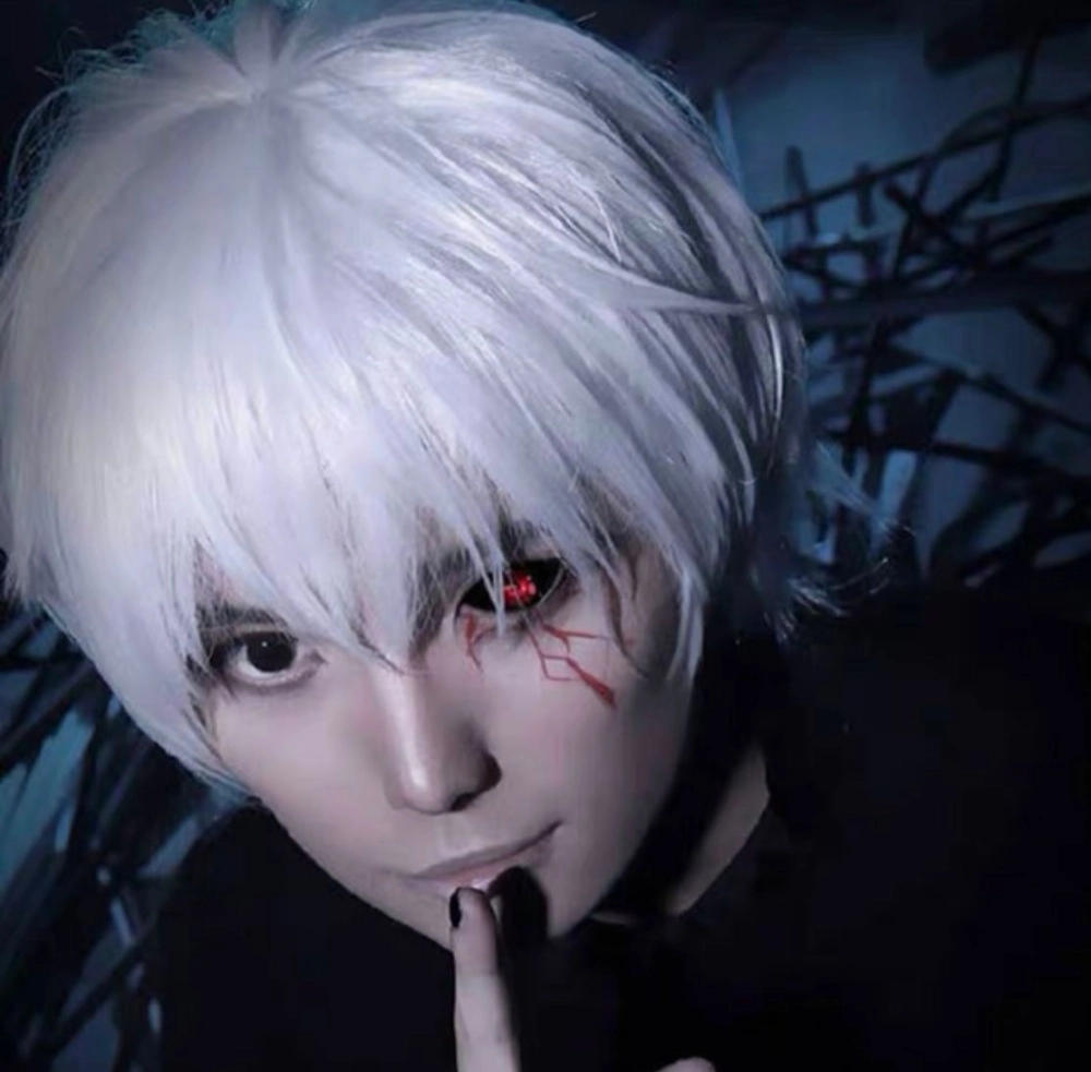 Kaneki Ken cosplay mask là điểm nhấn tạo nên sự khác biệt