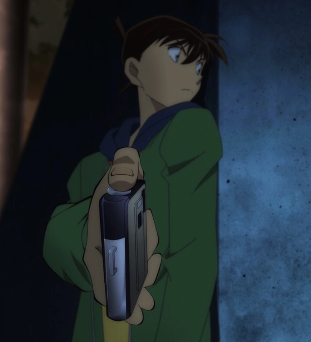 Hai mặt cuộc sống của Conan Shinichi luôn song hành