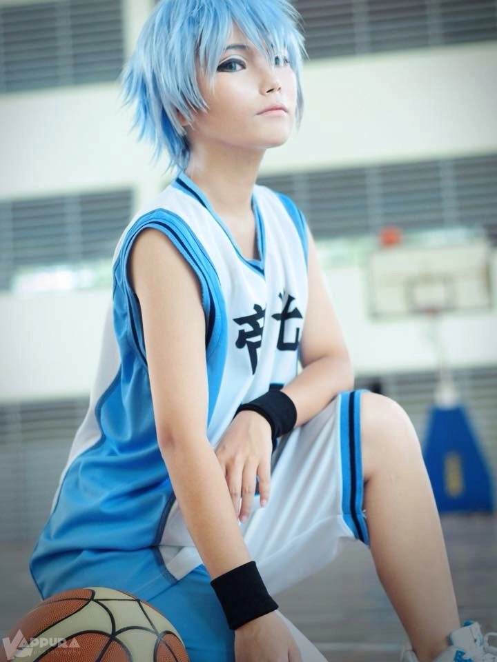 Ngắm nhìn những màn Kuroko cosplay cực giống bản gốc