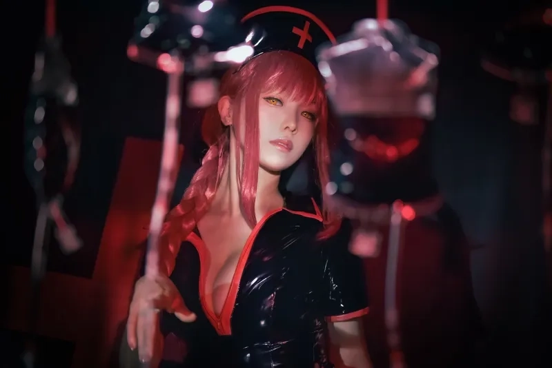 Khoảnh khắc Makima Sexy khiến người xem không thể rời mắt