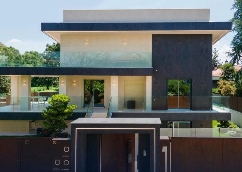 Tham khảo ngay mẫu mặt tiền nhà ống ốp đá