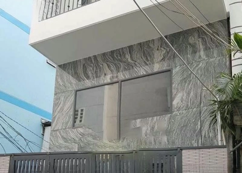 Nhà sang hơn với đá thẻ ốp mặt tiền