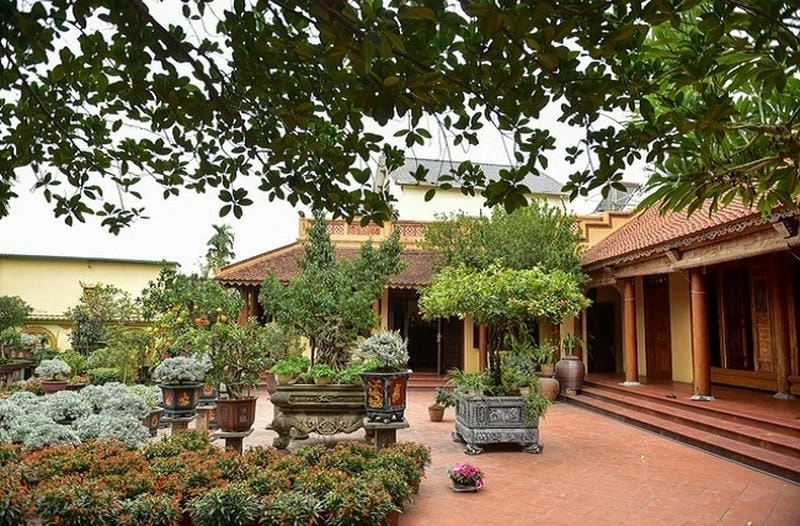 mẫu nhà gỗ xưa đậm chất hoài niệm cổ điển