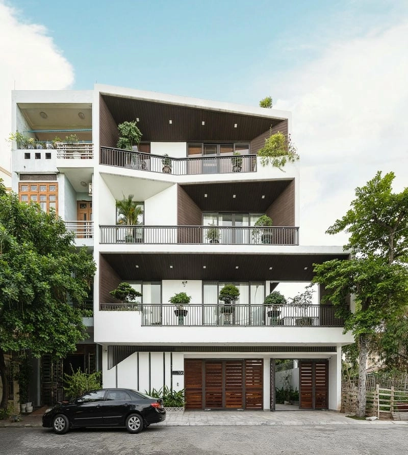 Khám phá mẫu nhà phố 4 tầng đẹp sang trọng
