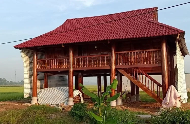 Gợi ý mẫu nhà sàn dân tộc mộc mạc ấm áp
