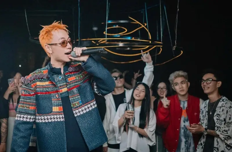 Meme trai làng à lôi phiên bản lầy lội khó đỡ