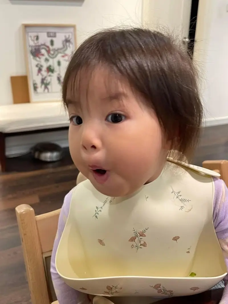 Đỉnh điểm ngạc nhiên qua meme mắt chữ O mồm chữ A không lẫn vào đâu