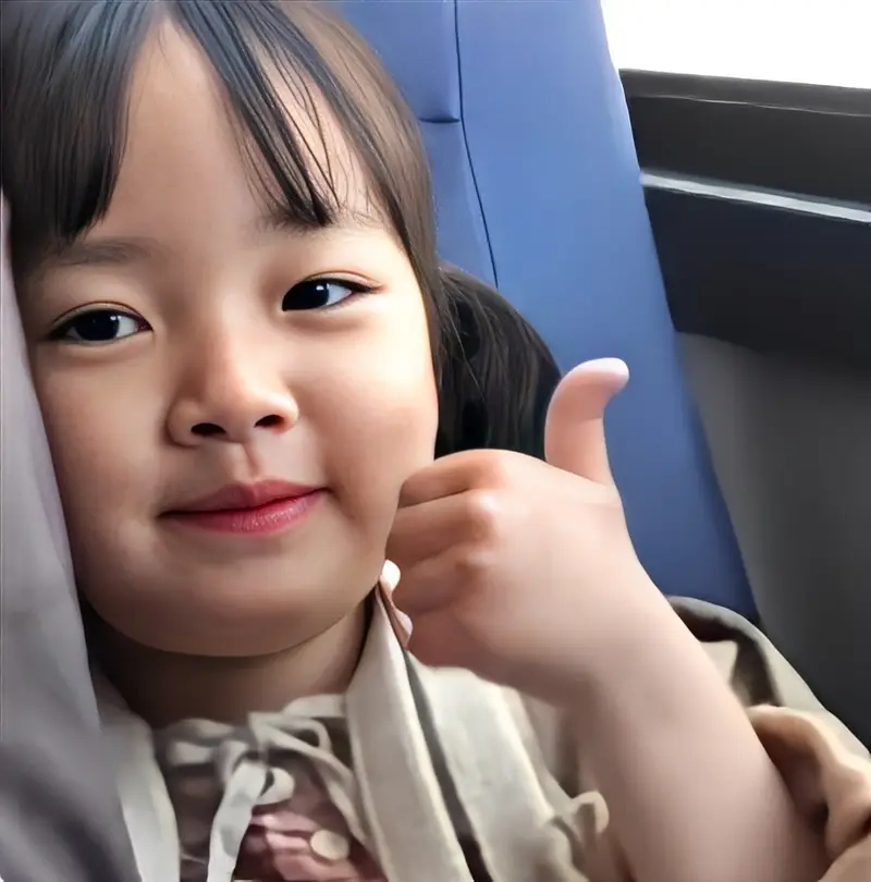 Khi crush khen mà dùng meme khen ngợi gút chóp thì sao chịu nổi