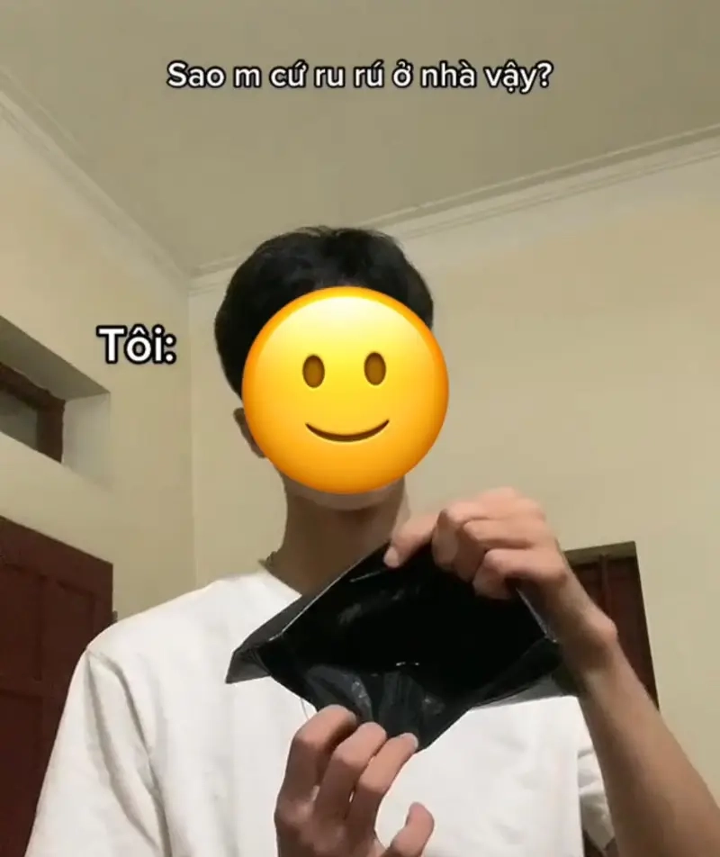 Meme nghèo rớt mồng tơi nói lên nỗi lòng người “cháy túi”