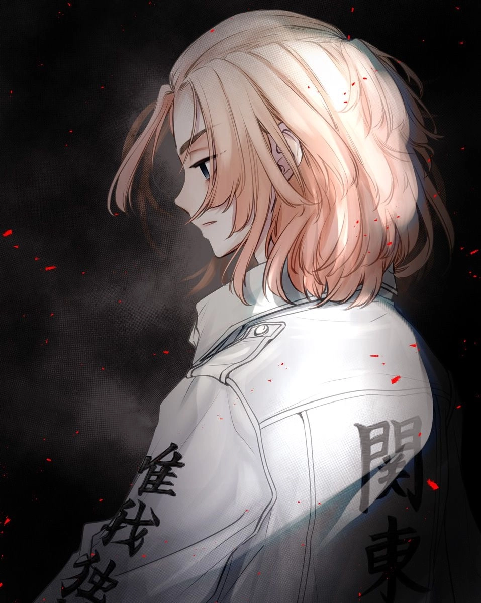 Mikey height giúp fan dễ hình dung về vóc dáng cao ráo