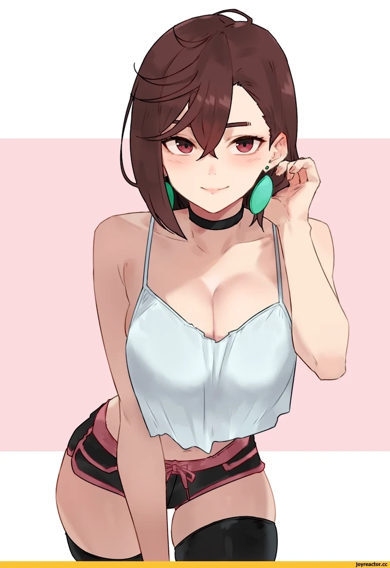 Momo Ayase manga mang phong cách mạnh mẽ và quyến rũ