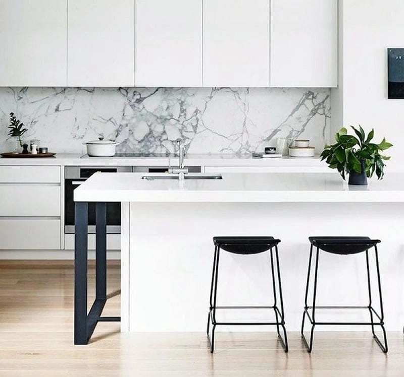 mẫu gạch nhà bếp lựa chọn cho không gian sang