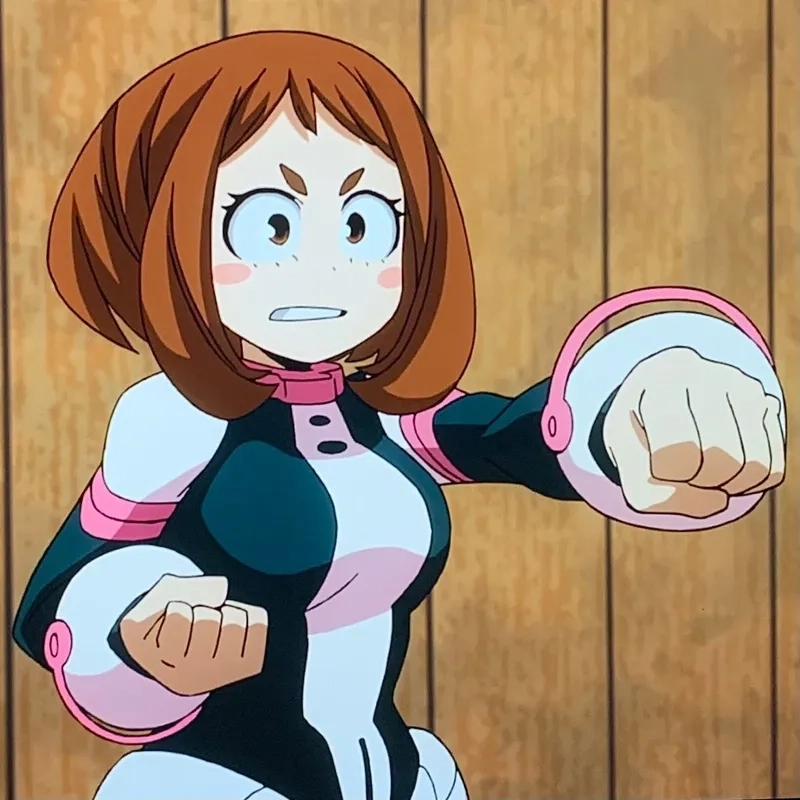 Ochako Uraraka là học sinh lớp 1-A với năng lực trọng lực 0, dễ thương và mạnh mẽ.