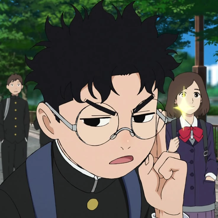 Okarun dandadan manga là nhân vật trung tâm với nhiều biến cố