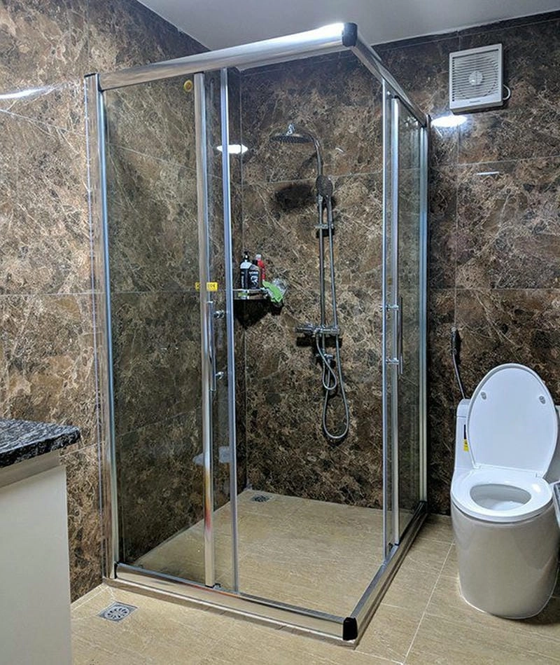 vách kính toilet nhỏ gọn sang trọng tiết kiệm không gian