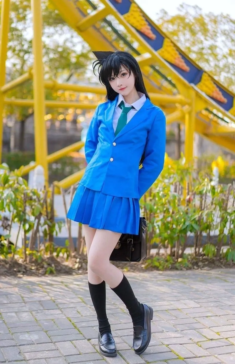 Cách chọn trang phục cosplay Ran Mori chuẩn
