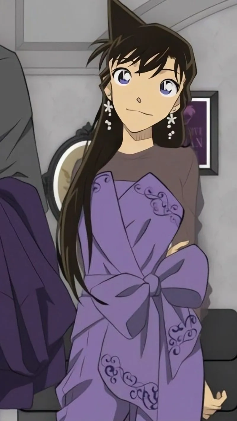 Mái tóc dài dịu dàng của Ran Mori hair là điểm nhấn đặc biệt