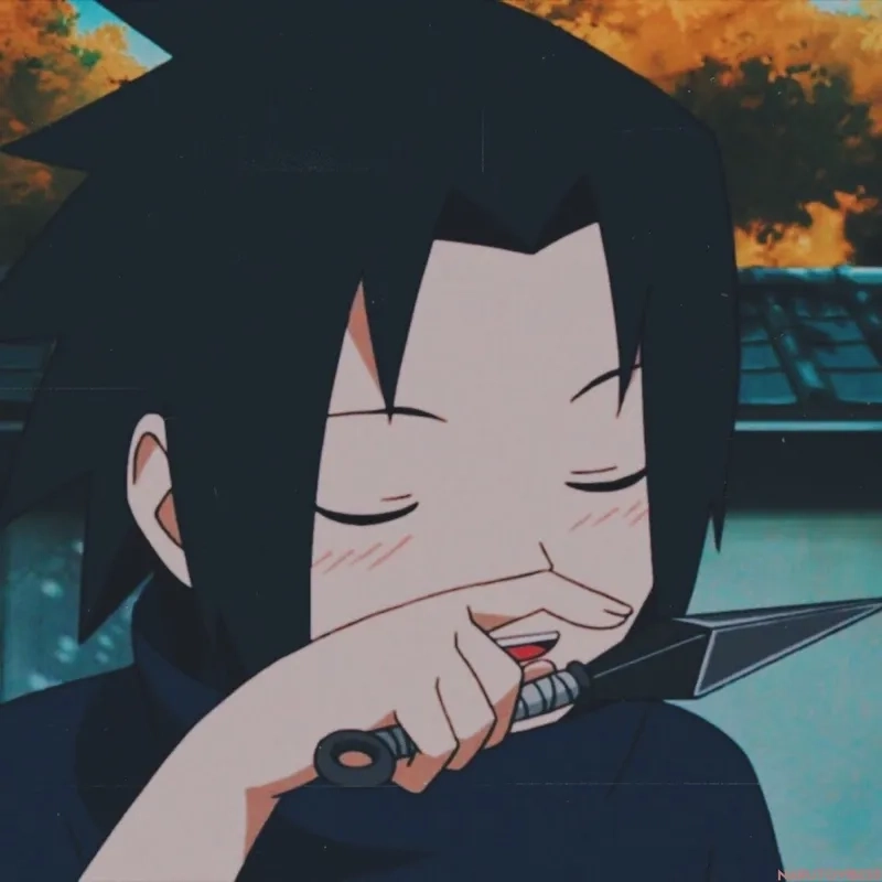 Sasuke còn nhỏ đã thể hiện sự lạnh lùng đặc biệt
