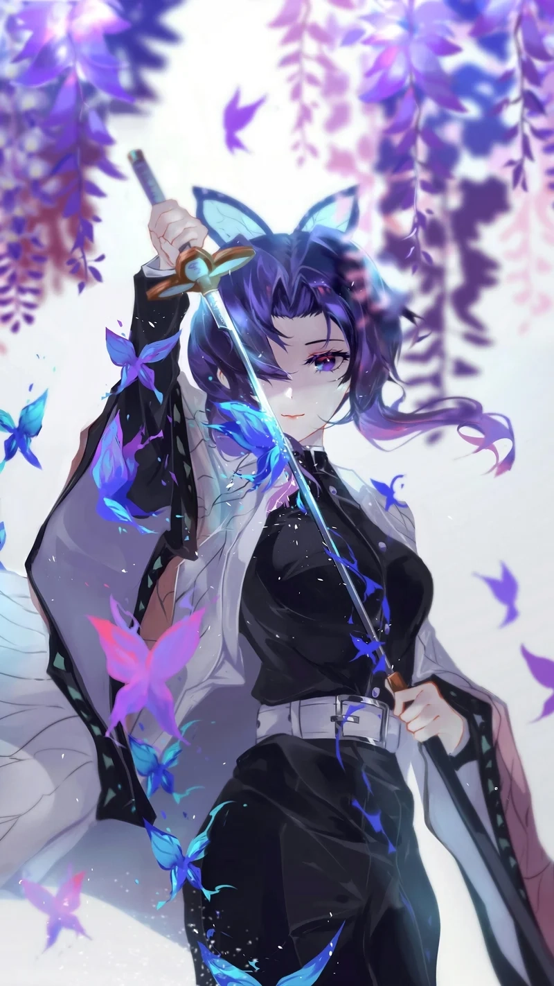 Shinobu SE thường là hình nền với màu tím trầm, hiệu ứng bướm bay và ánh sáng dịu mắt