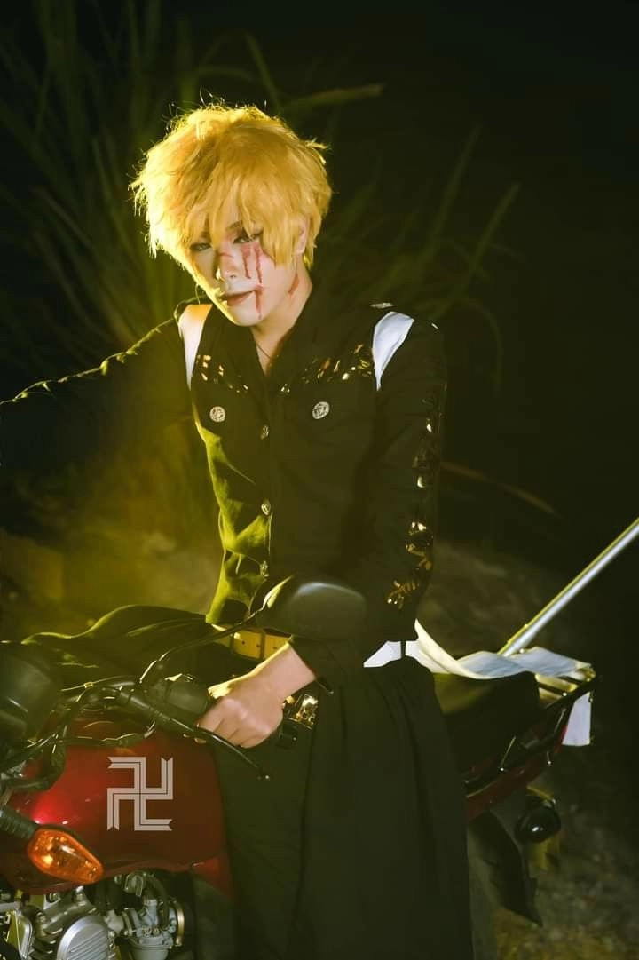 Hanagaki Takemichi cosplay mang đến hình ảnh dũng cảm và cảm động