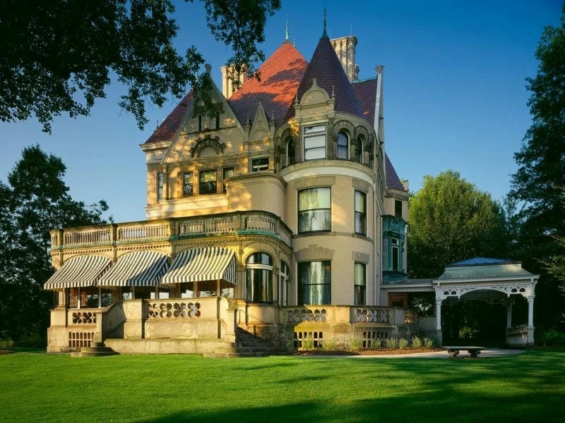 Tối ưu diện tích với nhà nhỏ đẹp phong cách châu âu