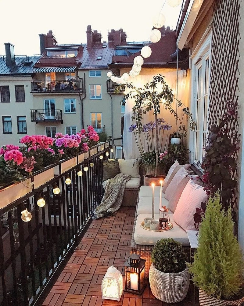 Gợi ý các mẫu trang trí ban công đẹp cuốn hút