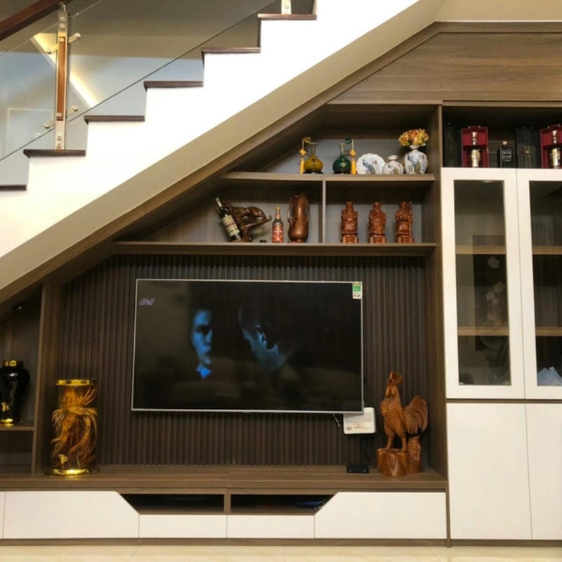 Tận dụng khéo léo với mẫu tủ góc cầu thang tiện dụng