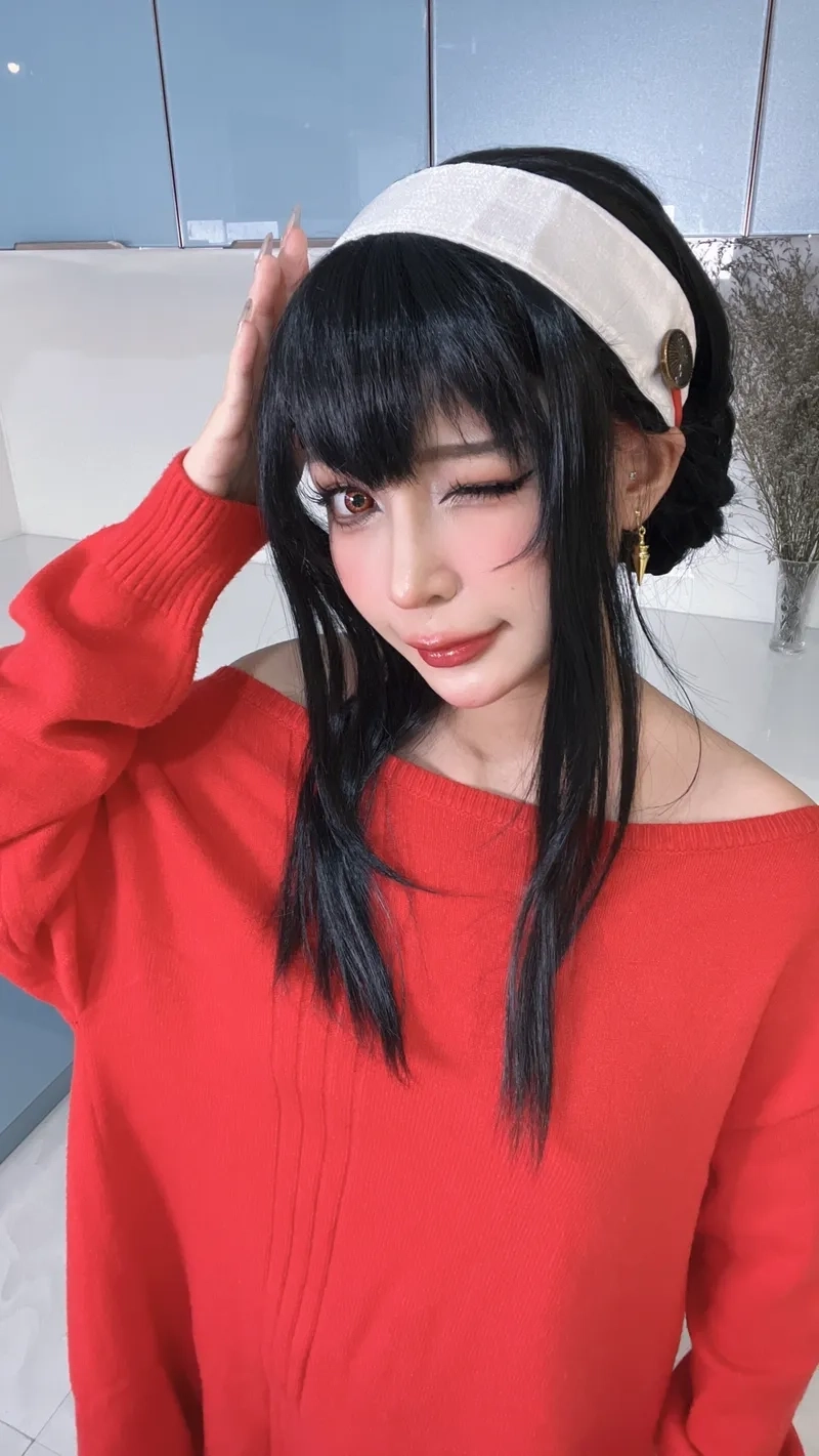 Yor loves Loid thể hiện tình cảm chân thành và sâu sắc