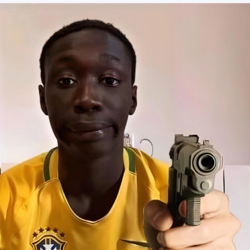 Meme anh da đen suy nghĩ đầy triết lý cuộc sống