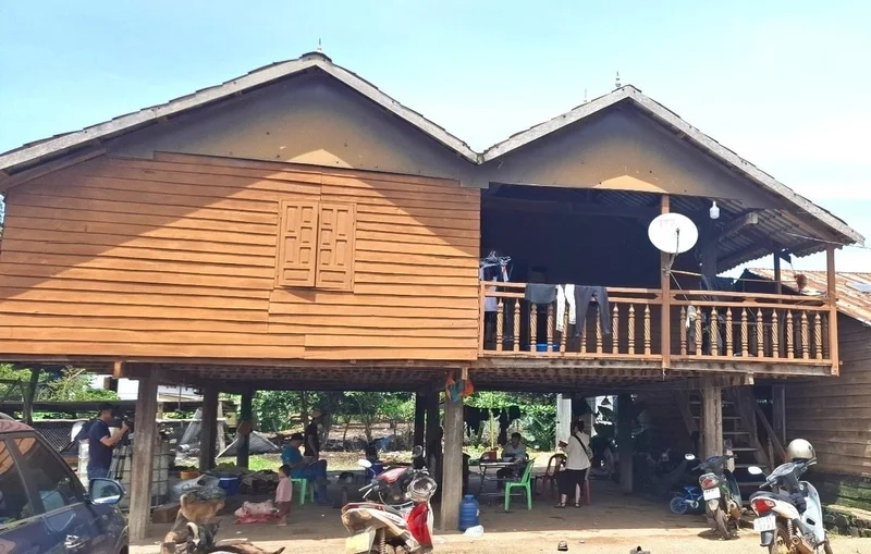 Vẻ đẹp dân tộc ẩn hiện trong kiến trúc nhà sàn Ê Đê