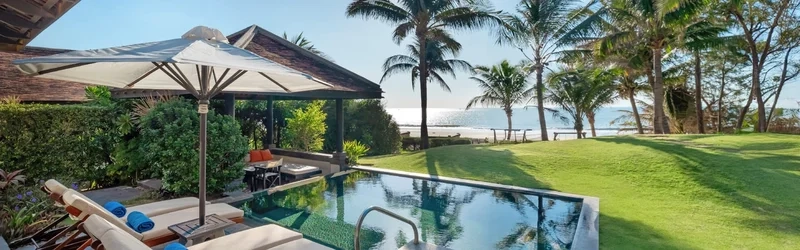 Ngâm mình sảng khoái trong hồ bơi villa Mũi Né tuyệt đẹp view biển