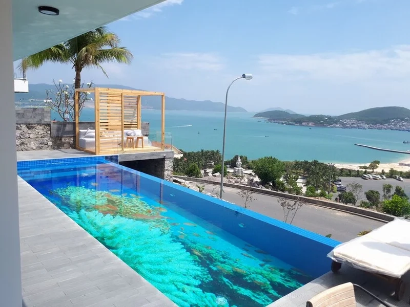 Chill hết mình cùng hồ bơi villa Nha Trang sang trọng hiện đại