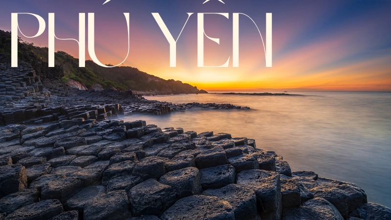 Bức tranh biển xanh tuyệt đẹp của Phú Yên.